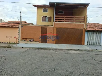 Sobrado com 5 Quartos à venda, 242m² no Cidade Jardim, Jacareí