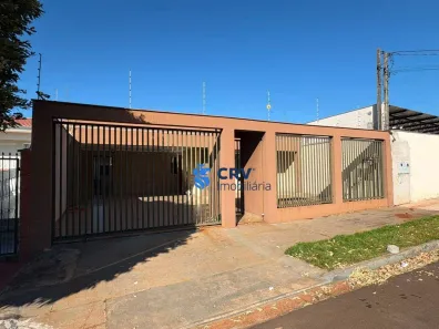 Casa com 4 Quartos para alugar, 180m² no Pacaembu, Londrina