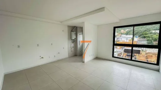 Apartamento com 2 Quartos à venda, 61m² no Trindade, Florianópolis