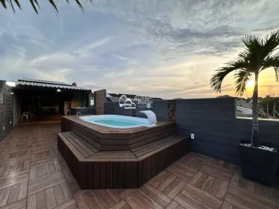 Casa com 3 Quartos à venda, 195m² no Campo Grande, Rio de Janeiro