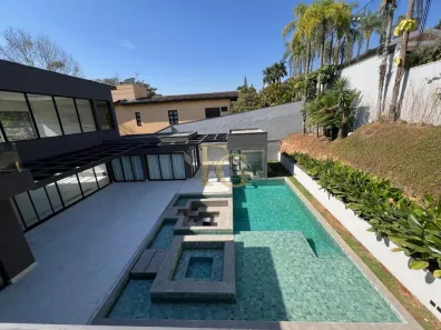 Casa com 5 Quartos à venda, 1090m² no Alphaville Residencial Um, Barueri