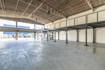 Ponto Comercial para alugar, 428m² no São João, Porto Alegre