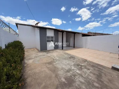 Casa com 3 Quartos à venda, 92m² no Alto do Sumaré, Mossoró