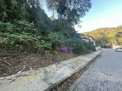 Lote/Terreno à venda, 660m² no Itaipu, Niterói