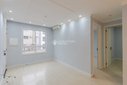 Apartamento com 2 Quartos para alugar, 48m² no Olaria, Canoas