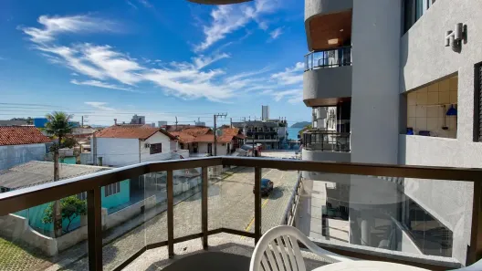 Apartamento com 2 Quartos para alugar, 75m² no Centro, Bombinhas