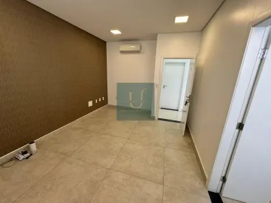 Sala Comercial para alugar, 30m² no Centro, Mogi das Cruzes