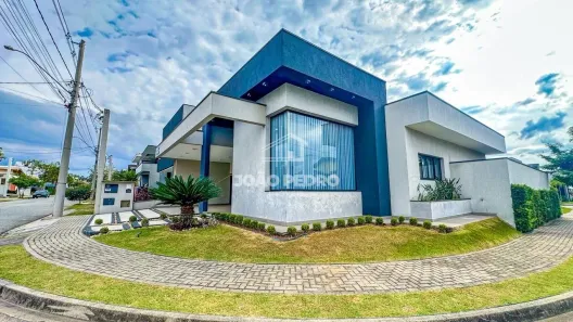 Casa de Condomínio com 3 Quartos à venda, 190m² no Piracangaguá, Taubaté