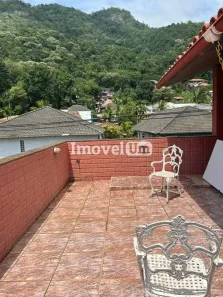 Casa de Condomínio com 3 Quartos à venda, 180m² no Recreio dos Bandeirantes, Rio de Janeiro