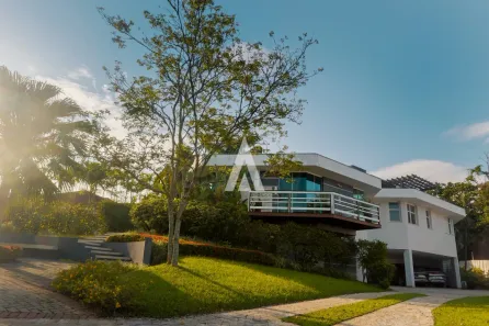 Casa de Condomínio com 5 Quartos à venda, 725m² no América, Joinville