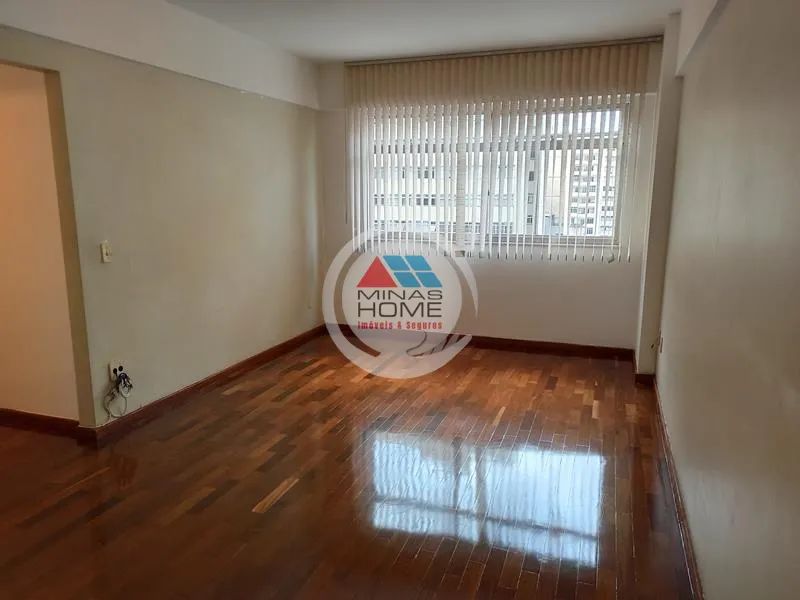 Apartamento com 3 quartos — Centro, Belo Horizonte