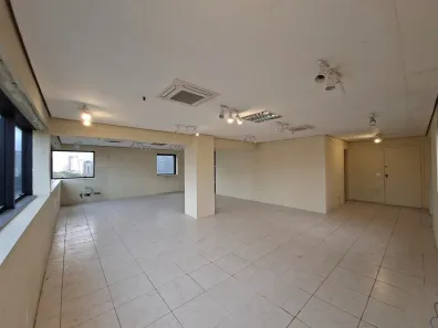 Sala Comercial para alugar, 350m² no Bela Vista, São Paulo