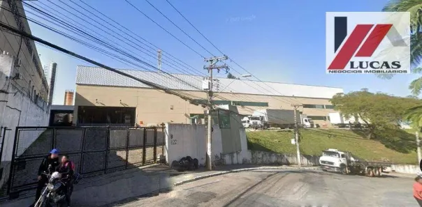 Galpão/Depósito/Armazém à venda, 6000m² no Jardim Itaquiti, Barueri