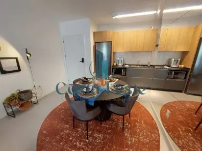 Apartamento com 2 Quartos para alugar, 70m² no Cacupé, Florianópolis