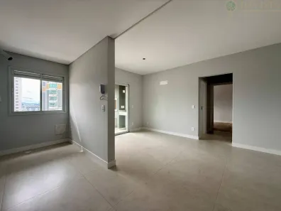 Apartamento com 2 Quartos à venda, 66m² no Nossa Senhora do Rosário, São José