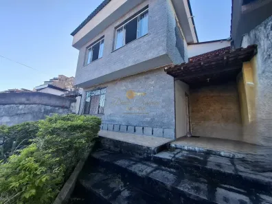 Casa com 2 Quartos à venda, 300m² no Barra do Imbuí, Teresópolis