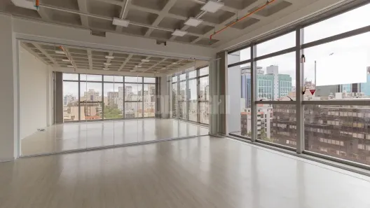 Sala Comercial à venda, 66m² no Rio Branco, Porto Alegre
