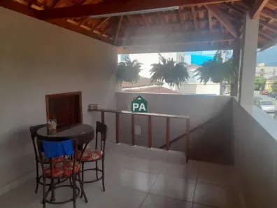 Casa com 2 Quartos à venda, 131m² no Centro, Poços de Caldas