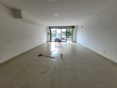 Ponto Comercial para alugar, 80m² no São Benedito, Uberaba
