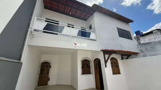 Casa com 3 Quartos à venda, 220m² no Muchila, Feira de Santana