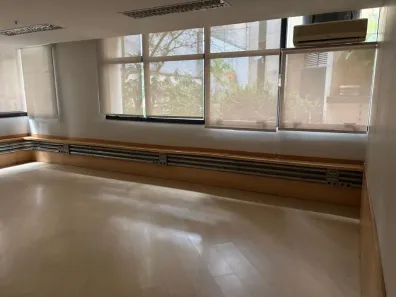 Sala Comercial para alugar, 80m² no Santa Cecília, São Paulo