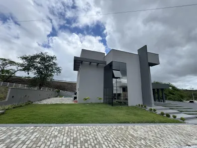 Casa de Condomínio com 3 Quartos à venda, 300m² no Santa Terezinha, Campina Grande