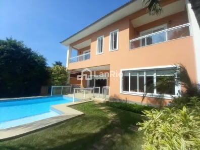 Casa com 4 Quartos para alugar, 300m² no Recreio dos Bandeirantes, Rio de Janeiro