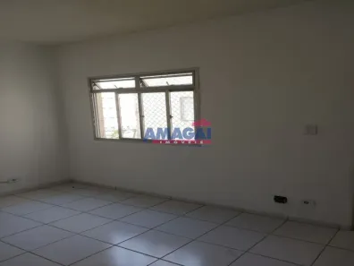 Apartamento com 2 Quartos à venda, 57m² no Conjunto Habitacional Marinho, Jacareí