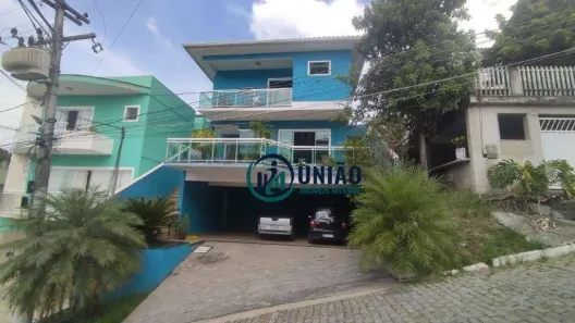 Casa de Condomínio com 3 Quartos à venda, 240m² no Arsenal, São Gonçalo