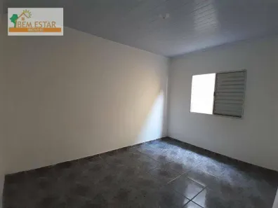 Casa com 1 Quarto para alugar, 35m² no Jardim Sarah, São Paulo