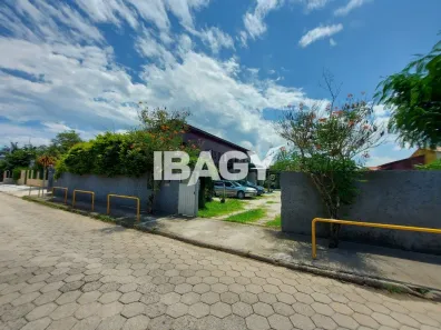 Casa com 1 Quarto para alugar, 54m² no Campeche, Florianópolis