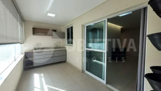 Apartamento com 3 Quartos à venda, 88m² no Segismundo Pereira, Uberlândia