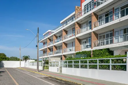 Apartamento com 4 Quartos para alugar, 190m² no Campeche, Florianópolis