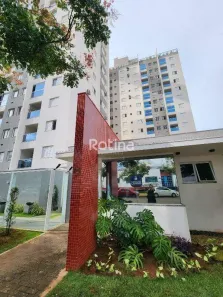 Apartamento com 2 Quartos para alugar, 60m² no Granja Marileusa, Uberlândia