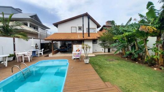Casa de Condomínio com 4 Quartos à venda, 284m² no Morro das Pedras, Florianópolis