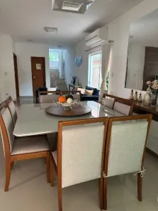 Sobrado com 3 Quartos à venda, 208m² no Jardim Crystal Park, Jacareí