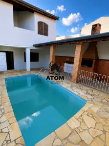 Casa com 5 Quartos à venda, 300m² no Independência, Taubaté