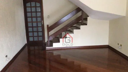 Casa com 3 Quartos à venda, 180m² no Vila Gilda, Santo André