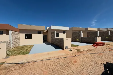 Casa com 2 Quartos à venda, 60m² no Loteamento Novo Jaraguá, Montes Claros