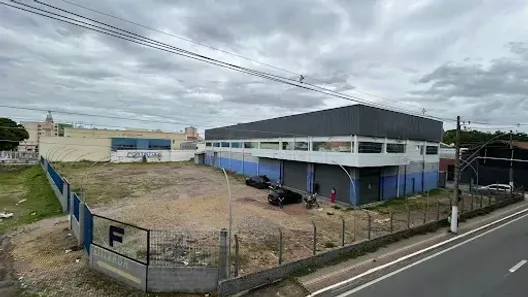 Prédio Comercial para alugar, 3628m² no Centro, Taubaté