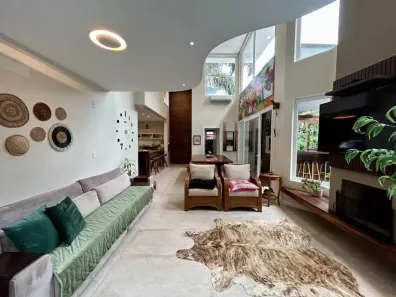 Casa de Condomínio com 3 Quartos à venda, 230m² no Itacorubi, Florianópolis
