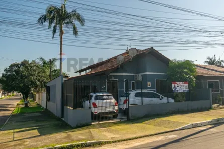 Casa com 2 Quartos à venda, 132m² no Bom Sucesso, Gravataí
