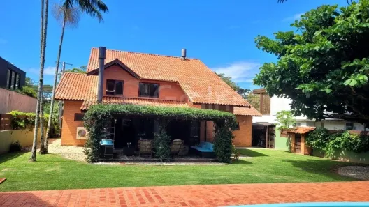 Casa com 4 Quartos à venda, 360m² no Rio Tavares, Florianópolis