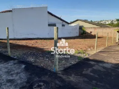 Lote/Terreno à venda, 360m² no Cidade Jardim, Uberlândia