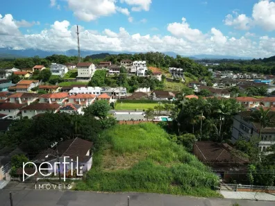 Lote/Terreno à venda, 1211m² no Bom Retiro, Joinville