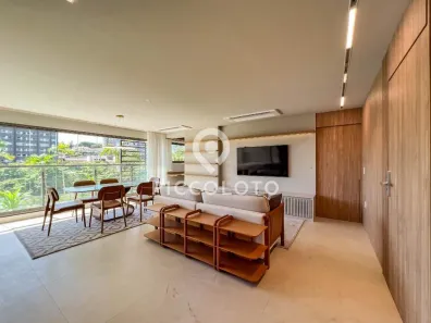 Apartamento com 3 Quartos para alugar, 157m² no Cambuí, Campinas