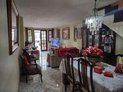 Casa com 3 Quartos à venda, 205m² no Icaraí, Niterói