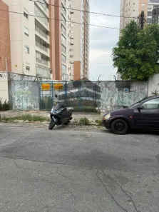 Lote/Terreno para alugar, 243m² no Vila Gumercindo, São Paulo