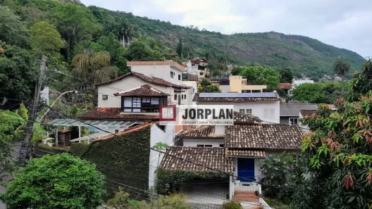 Casa de Condomínio com 4 Quartos à venda, 280m² no Charitas, Niterói