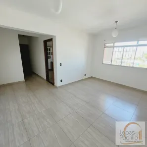 Apartamento com 2 Quartos para alugar, 70m² no Centro, Atibaia